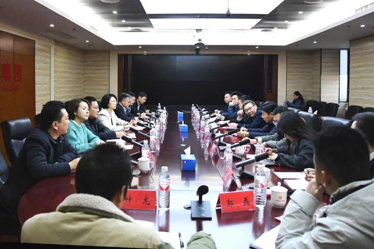 辉隆连锁集团与湖北兴发集团签订战略合作框架协议